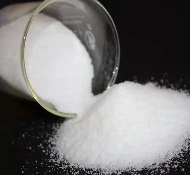 污水處理中常見的藥劑之一聚丙烯酰胺(PAM)